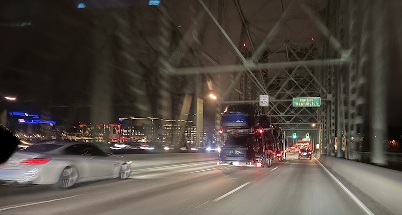 Crossing I5 Bridge into Vancouver.